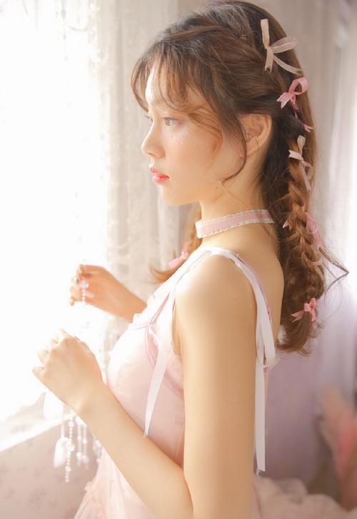 女生搞逼