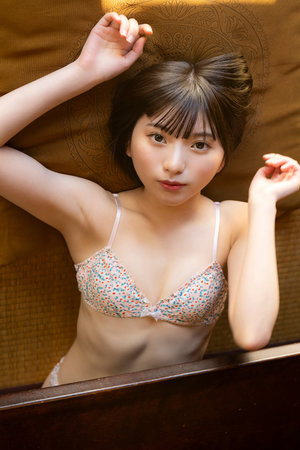 一个人免费观看视频在线中文伊美尔