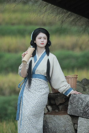 操小姨子网